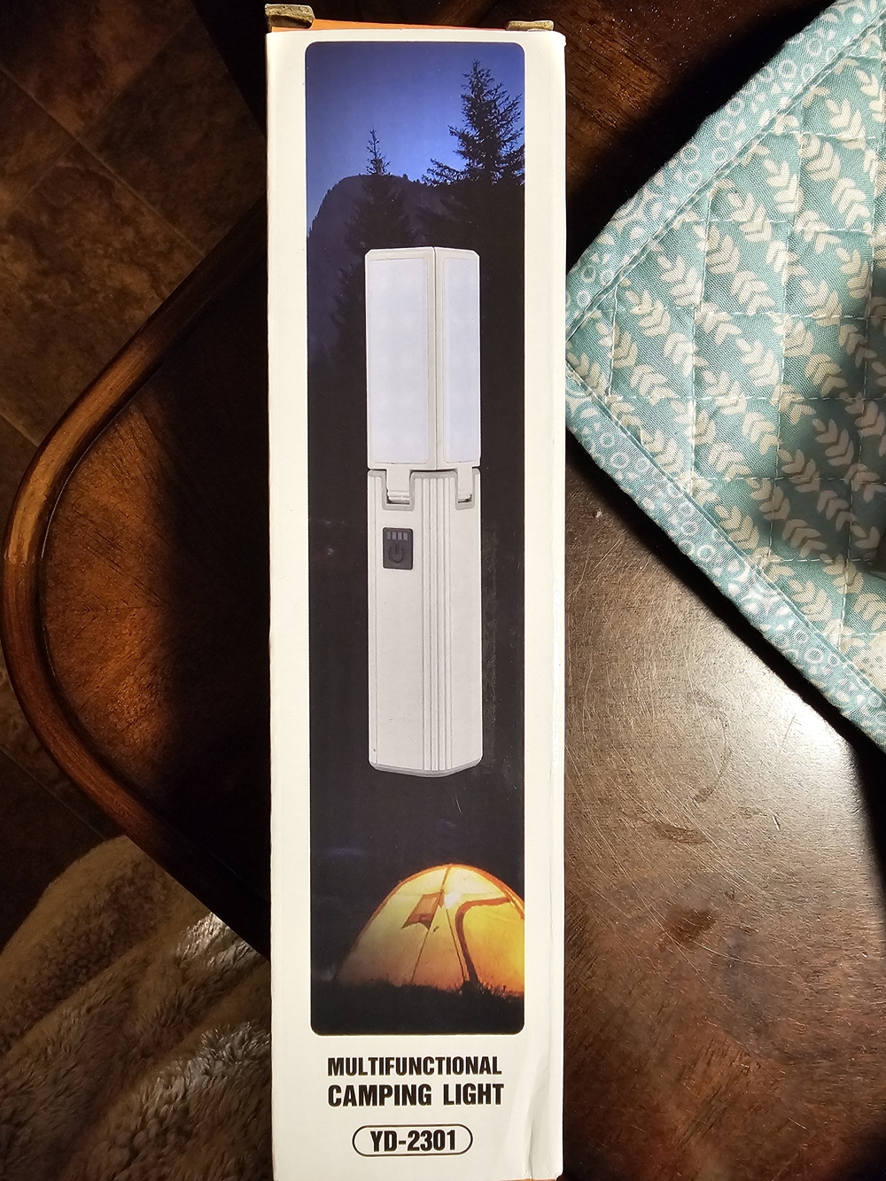 LED Camping Light & Flashlight - White - Picture 2 of 5